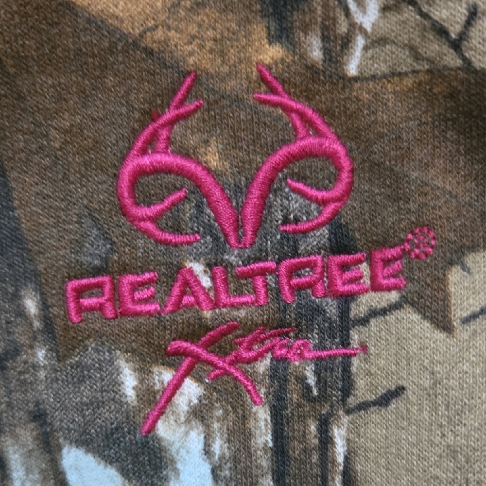 Realtree Camouflage Joggers with Pink Accents - Picture 7 of 7